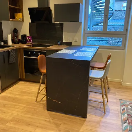 Apartment Neuf Avec Terrasse Centre *